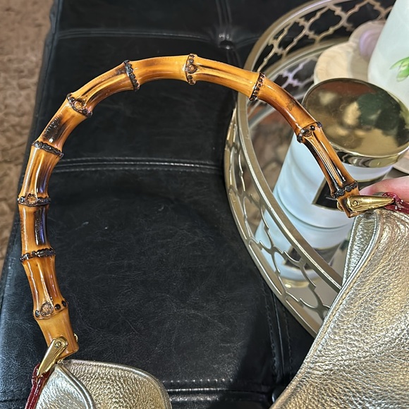 Frances Valentine Shoulder Bag - Picture 5 of 5